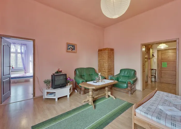 بيت شباب 70s *