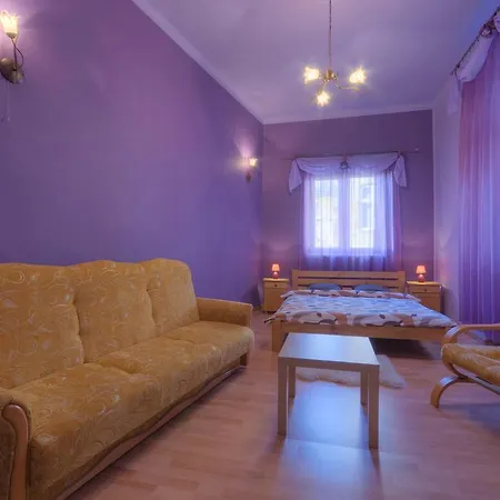 70s Albergue